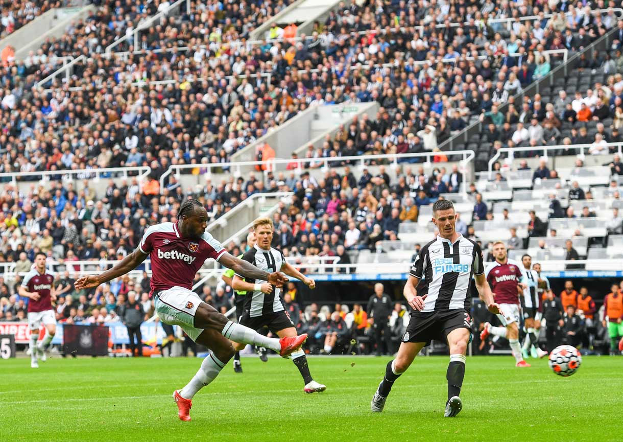 Michail Antonio scores at Newcastle