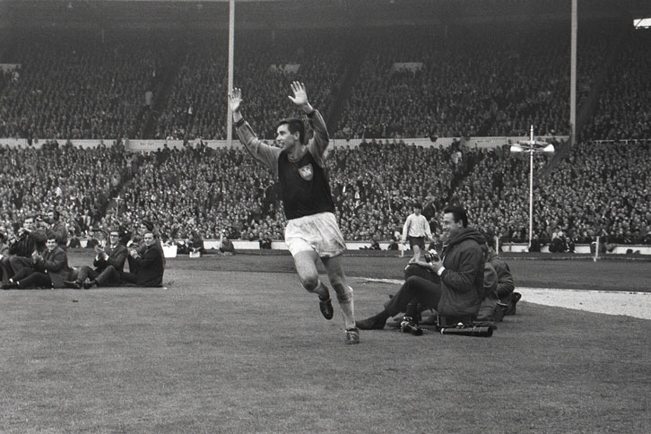 Ronnie Boyce celebrates winning the FA Cup in 1964