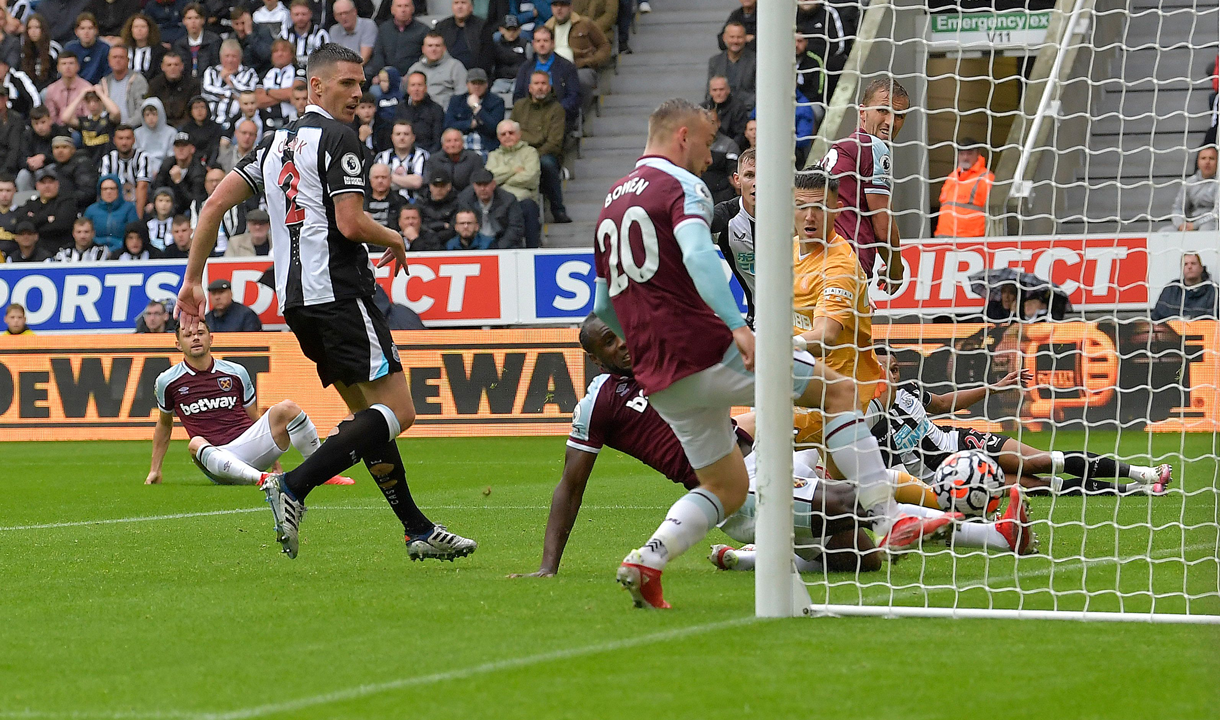 Aaron Cresswell scores at Newcastle