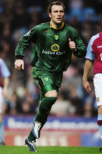 Dean Ashton in action for Norwich City in 2005