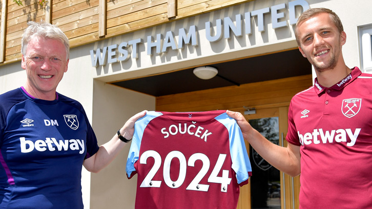 West Ham complete permanent Tomáš Souček transfer