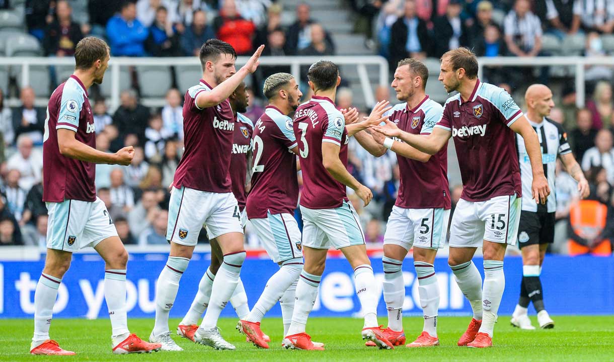 The Hammers celebrate at Newcastle