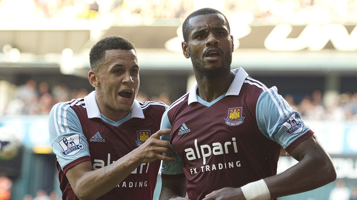 Ricardo Vaz Te celebrates