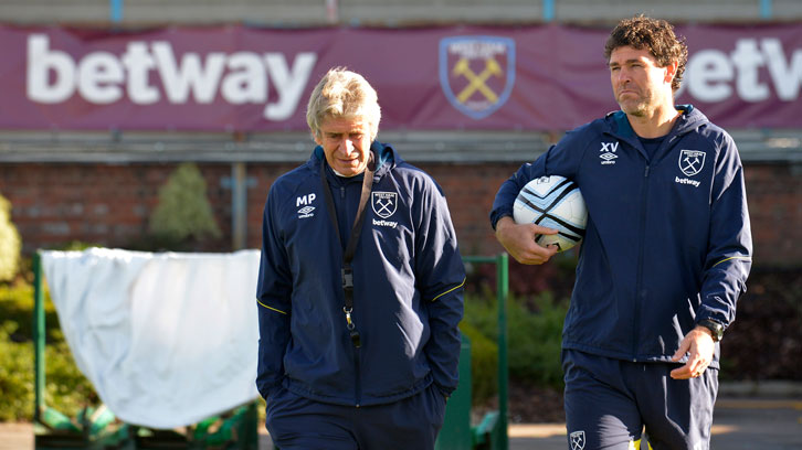 Xavi Valero with Manuel Pellegrini